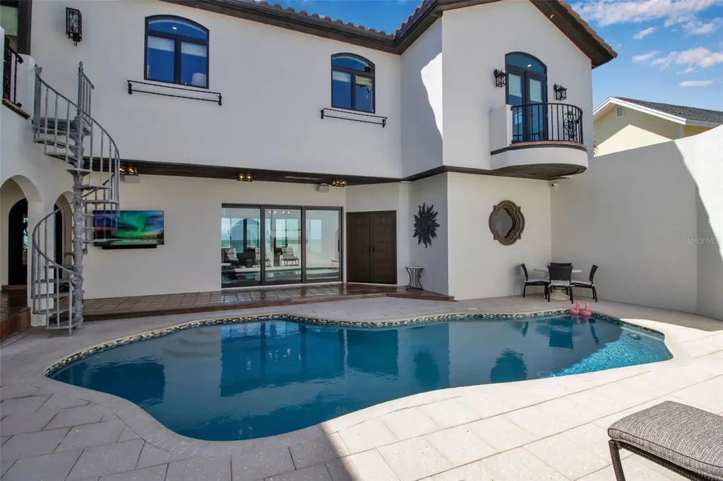 121 N Casey Key Road Osprey FL 34229