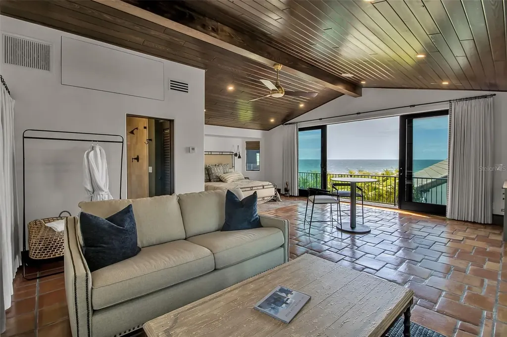 121 N Casey Key Road Osprey FL 34229