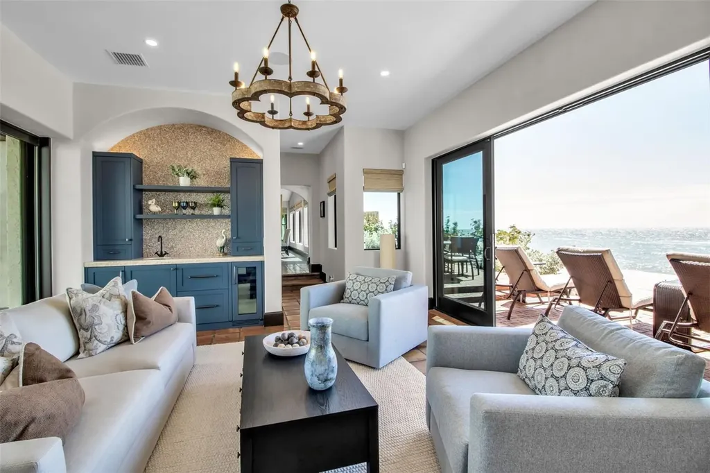 121 N Casey Key Road Osprey FL 34229