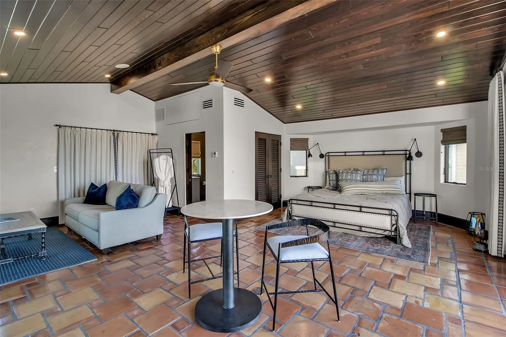 121 N Casey Key Road Osprey FL 34229