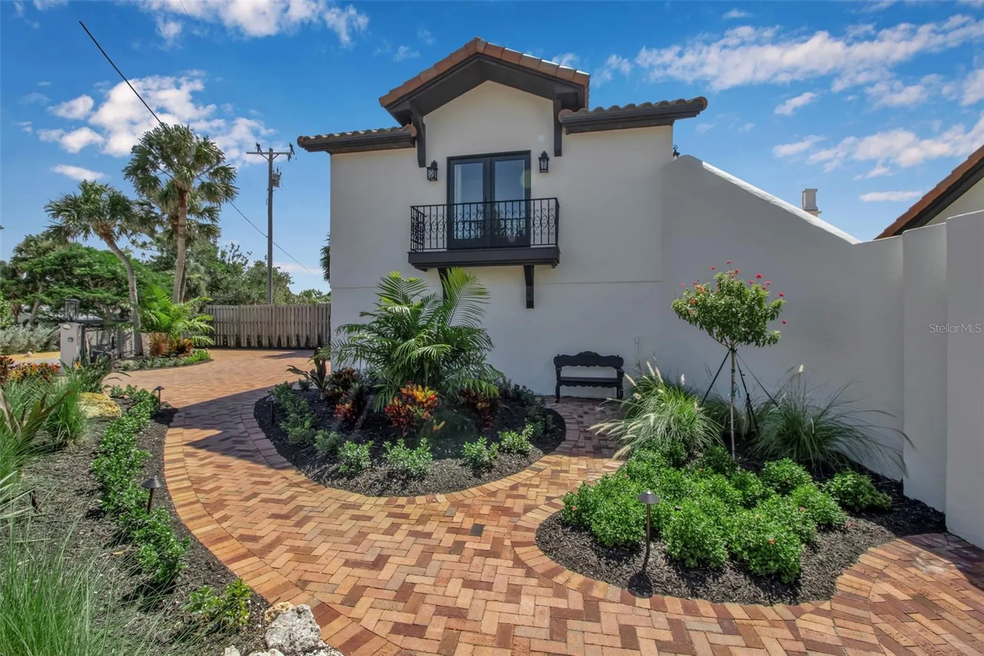 121 N Casey Key Road Osprey FL 34229