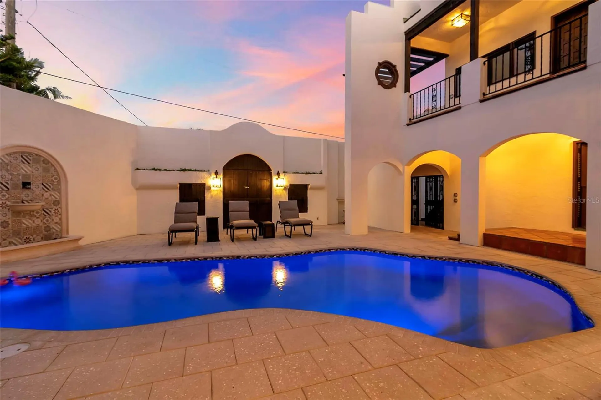 121 N Casey Key Road Osprey FL 34229