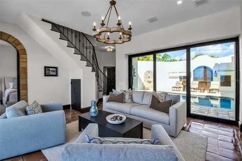 121 N Casey Key Road Osprey FL 34229