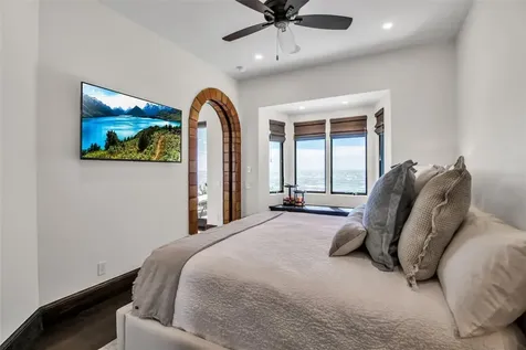 121 N Casey Key Road Osprey FL 34229