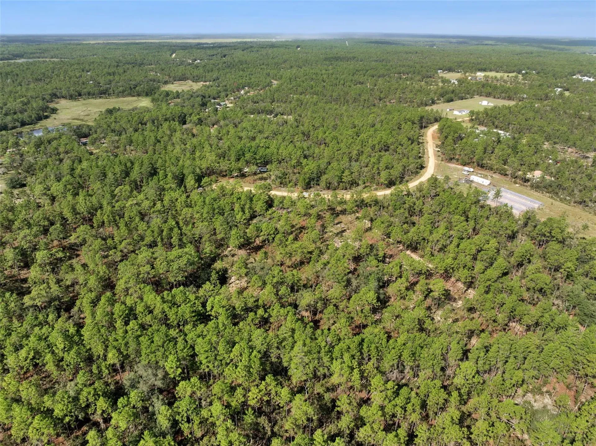 240 Cessna Way Hawthorne FL 32640