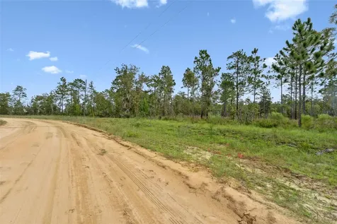 240 Cessna Way Hawthorne FL 32640