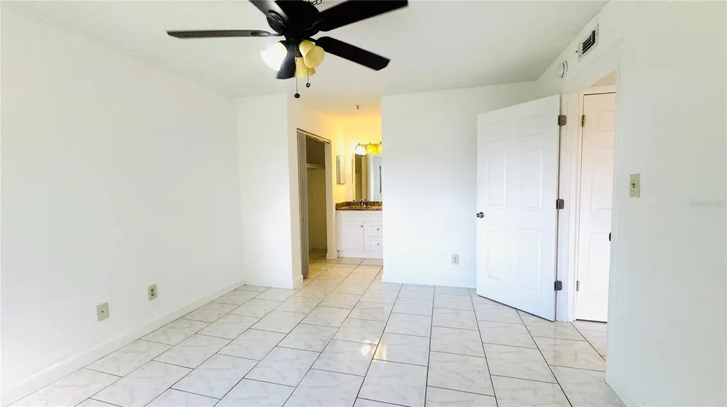 2915 Winkler Avenue Fort Myers FL 33916