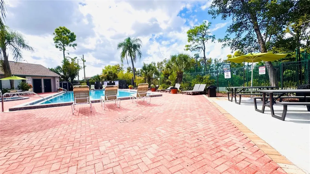 2915 Winkler Avenue Fort Myers FL 33916