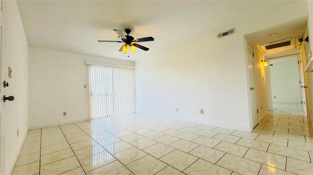 2915 Winkler Avenue Fort Myers FL 33916