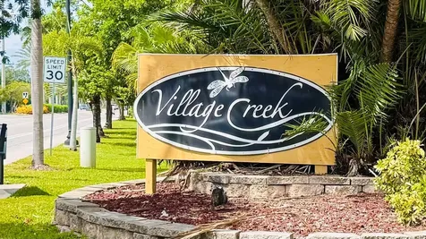 2915 Winkler Avenue Fort Myers FL 33916