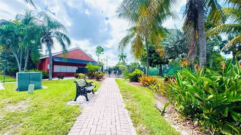 2915 Winkler Avenue Fort Myers FL 33916