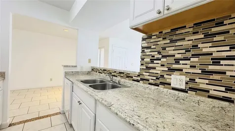 2915 Winkler Avenue Fort Myers FL 33916