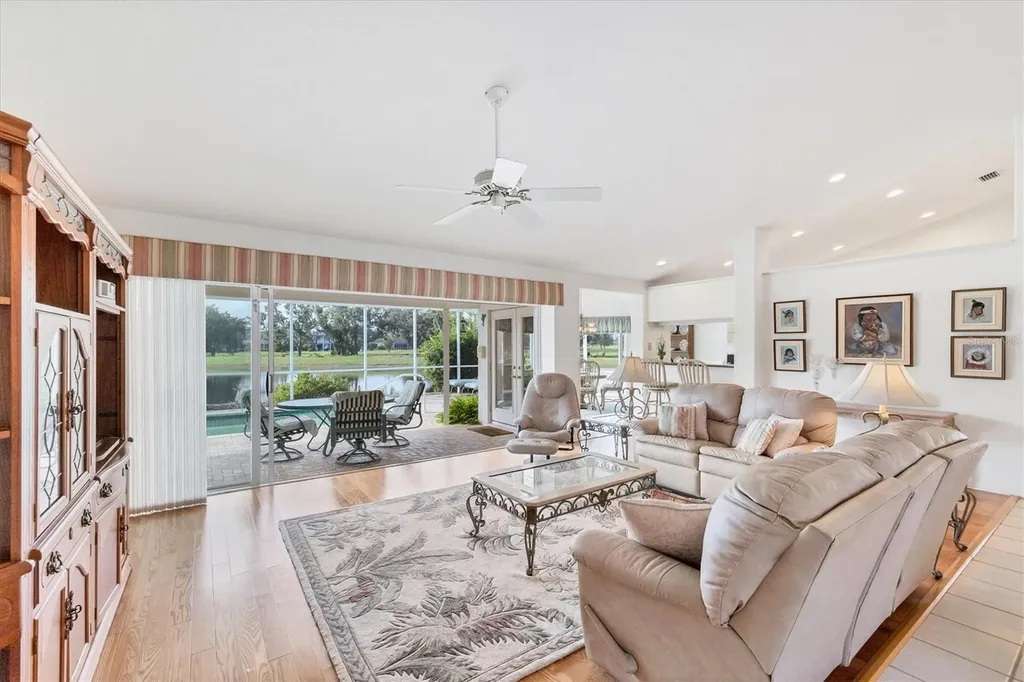 10404 Palmbrooke Terrace Bradenton FL 34202