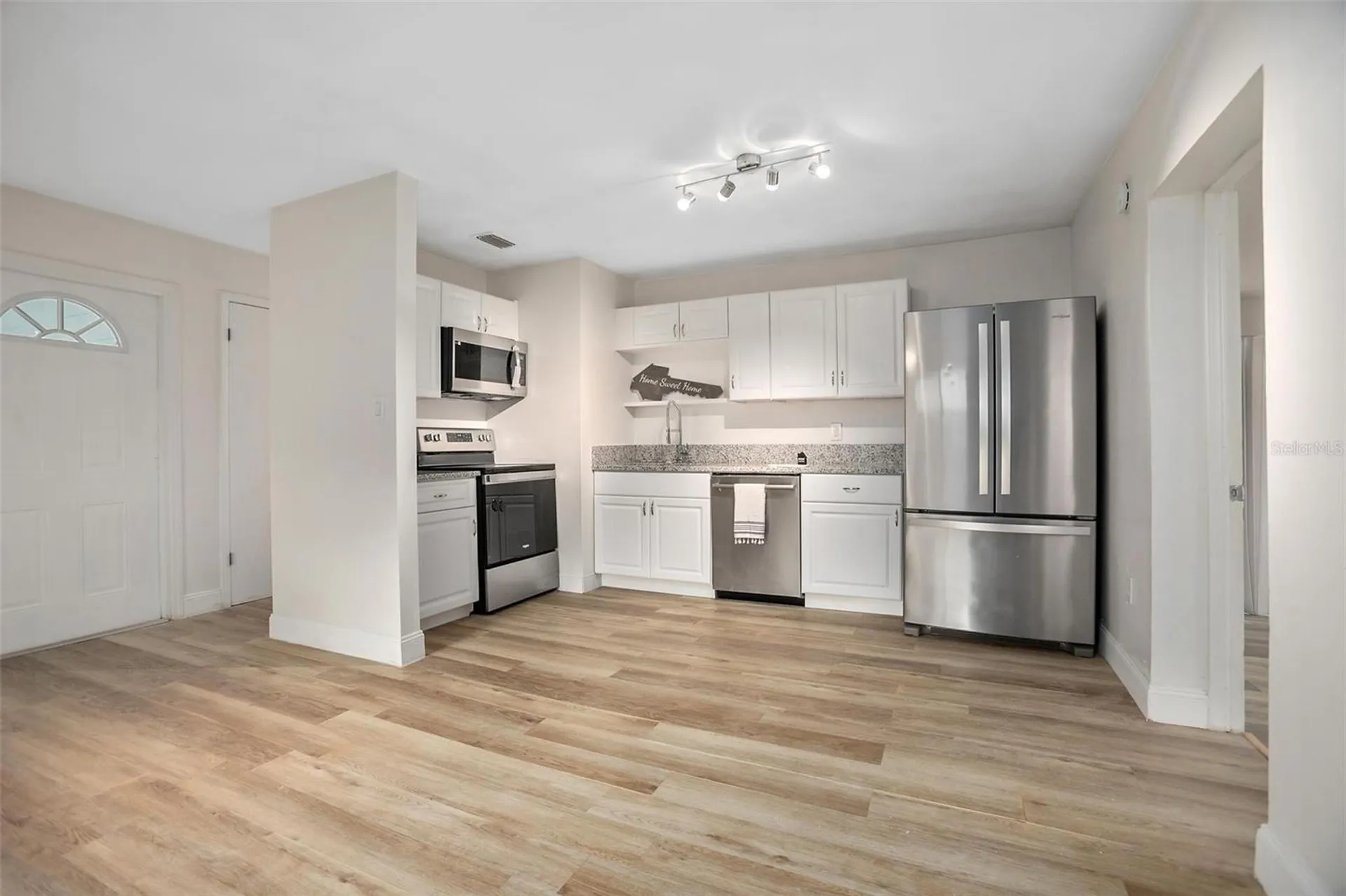 128 Orange Avenue Edgewater FL 32132