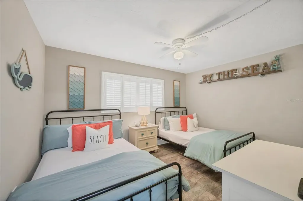 116 Vista Hermosa Circle Sarasota FL 34242