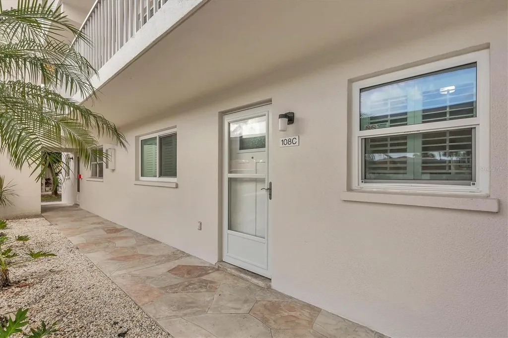 116 Vista Hermosa Circle Sarasota FL 34242