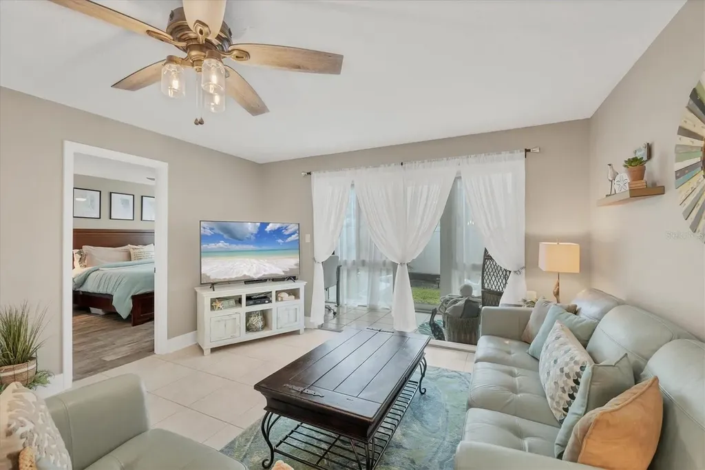 116 Vista Hermosa Circle Sarasota FL 34242