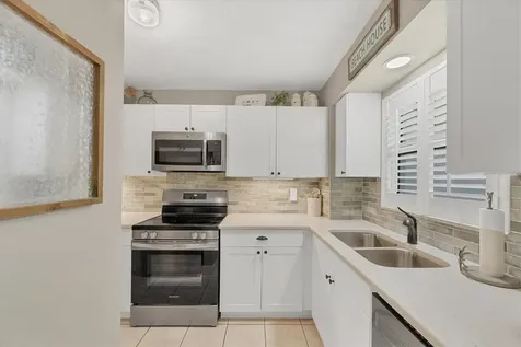 116 Vista Hermosa Circle Sarasota FL 34242