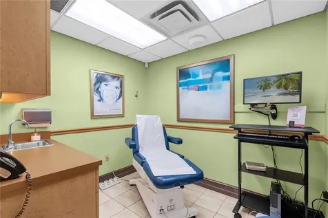 130 Hillcrest Street Orlando FL 32801