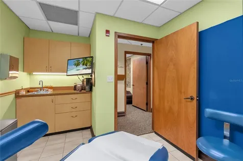 130 Hillcrest Street Orlando FL 32801