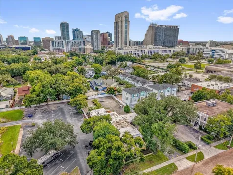 130 Hillcrest Street Orlando FL 32801