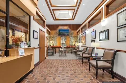 130 Hillcrest Street Orlando FL 32801