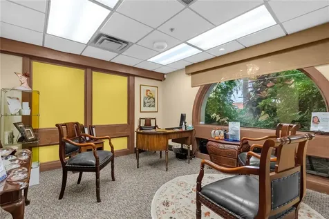 130 Hillcrest Street Orlando FL 32801