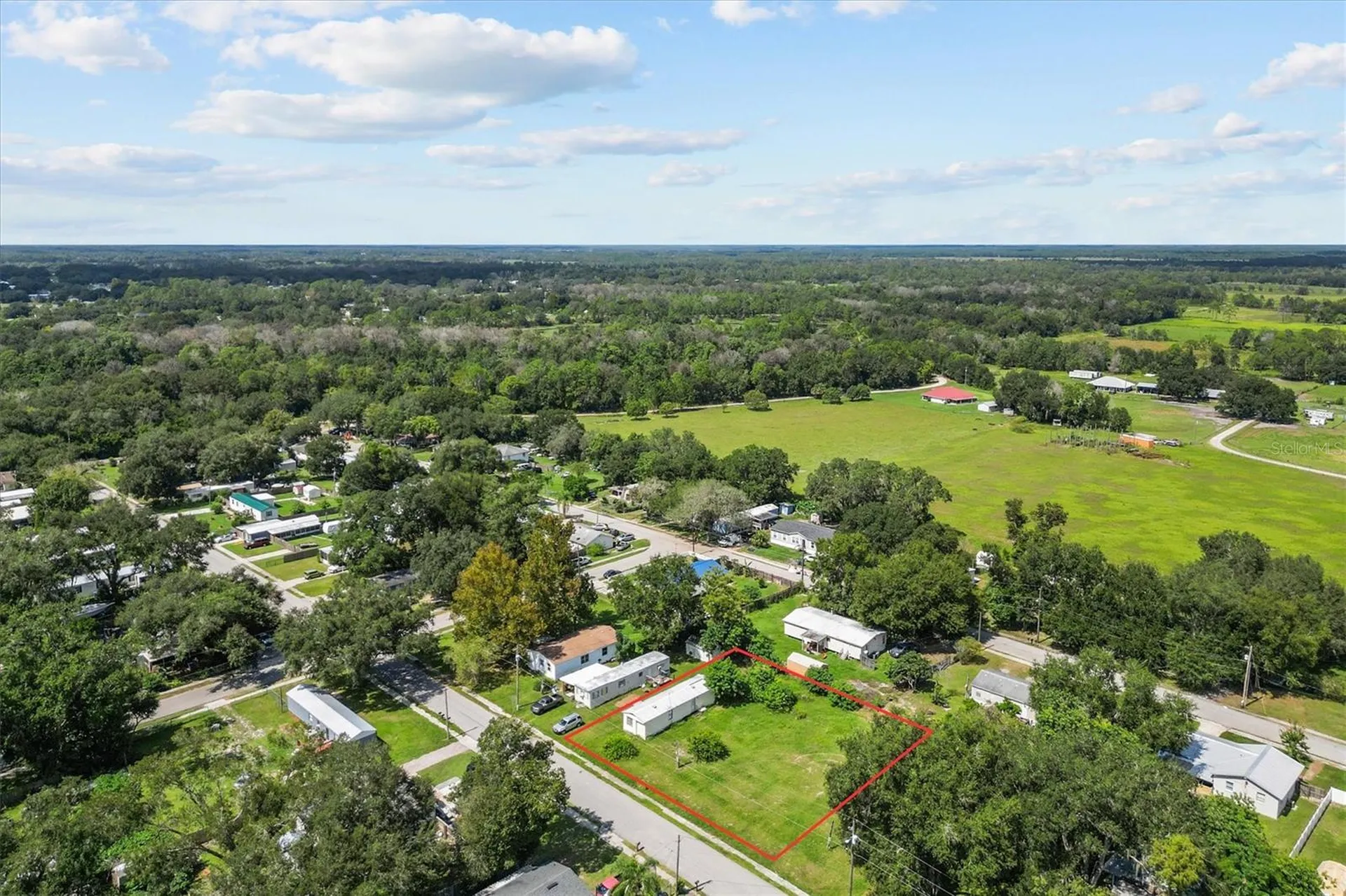 636 3rd Street Polk City FL 33868
