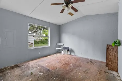 636 3rd Street Polk City FL 33868