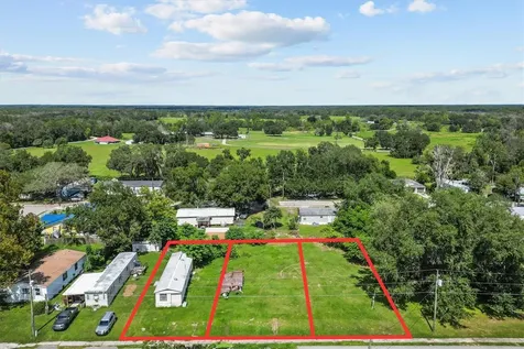 636 3rd Street Polk City FL 33868