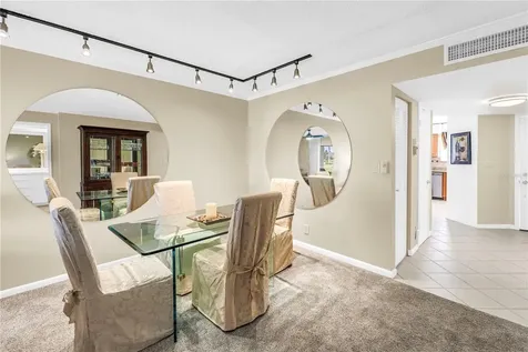 6085 Bahia Del Mar Boulevard St Petersburg FL 33715