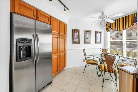 6085 Bahia Del Mar Boulevard St Petersburg FL 33715