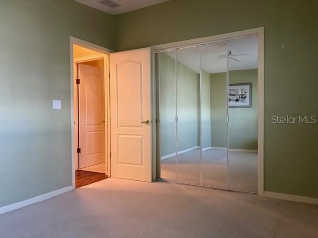 1894 Elizabeth Lane Mount Dora FL 32757