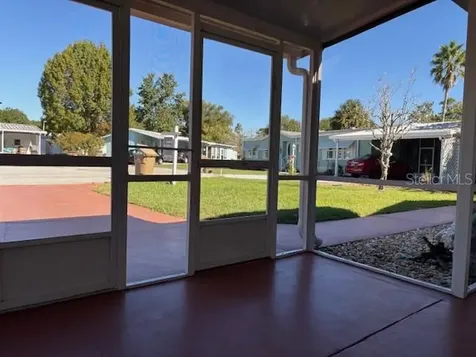 1894 Elizabeth Lane Mount Dora FL 32757