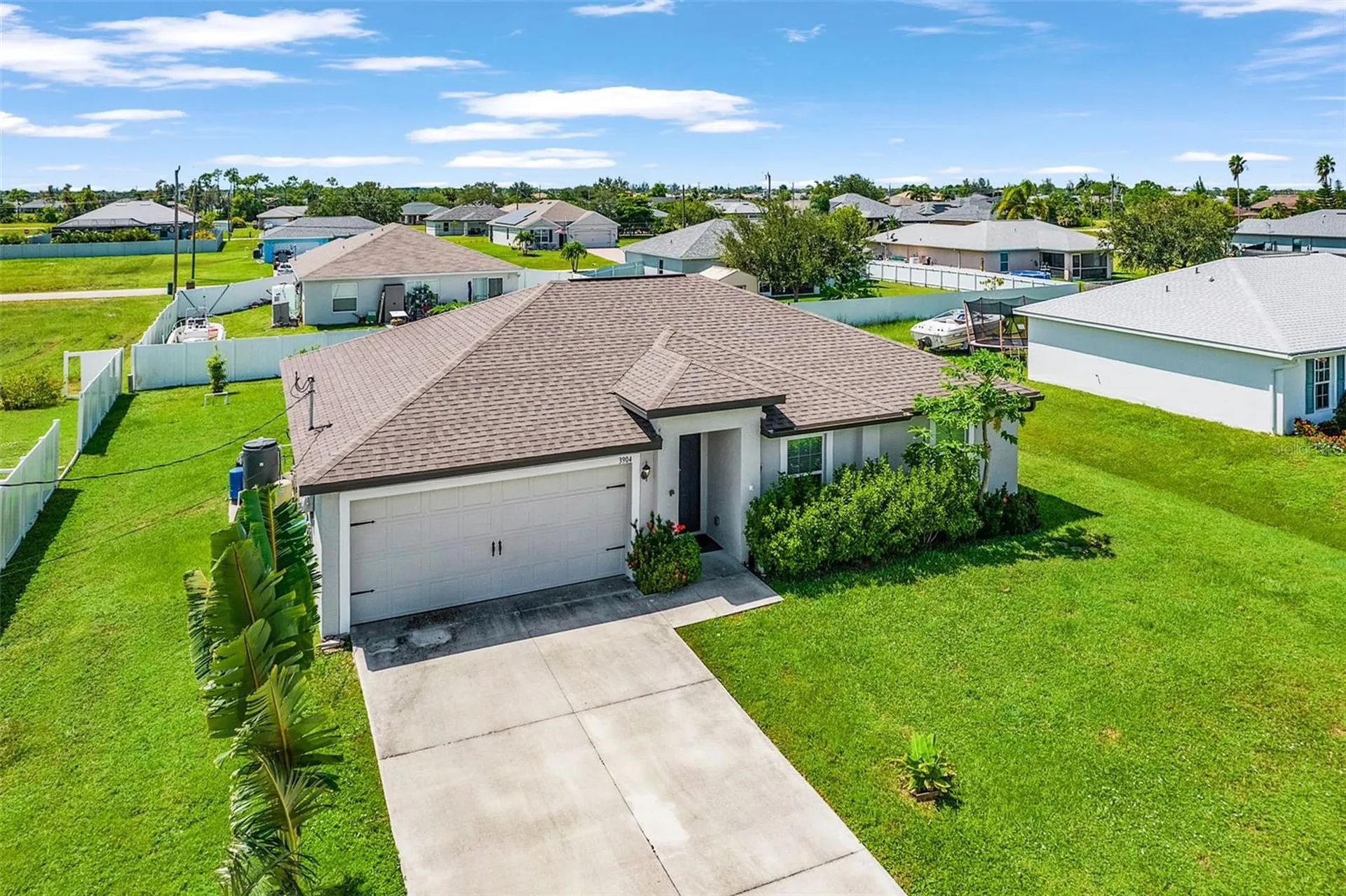 3904 NE 16th Place Cape Coral FL 33909