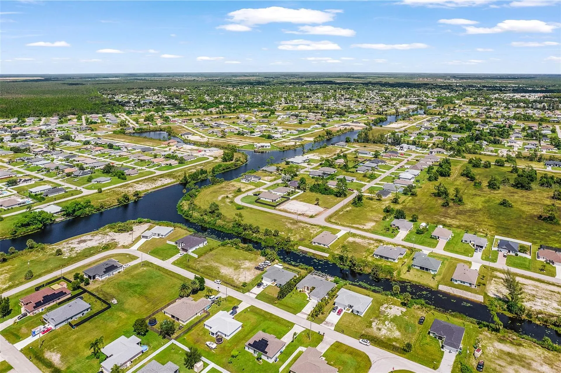 3904 NE 16th Place Cape Coral FL 33909