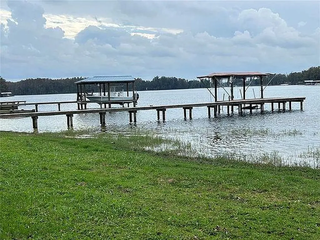 3210 Silkwood Loop Land O Lakes FL 34639