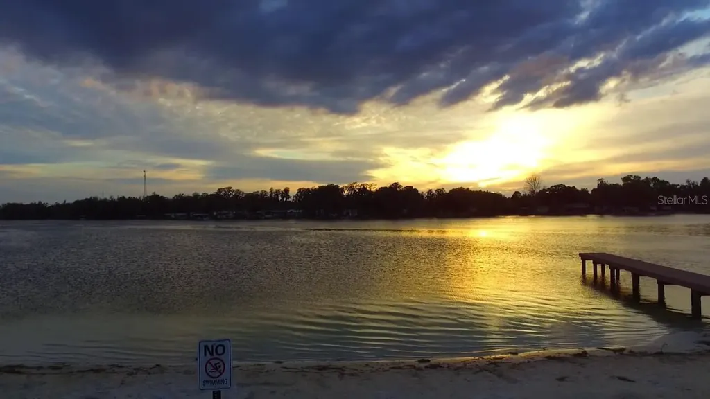 3210 Silkwood Loop Land O Lakes FL 34639