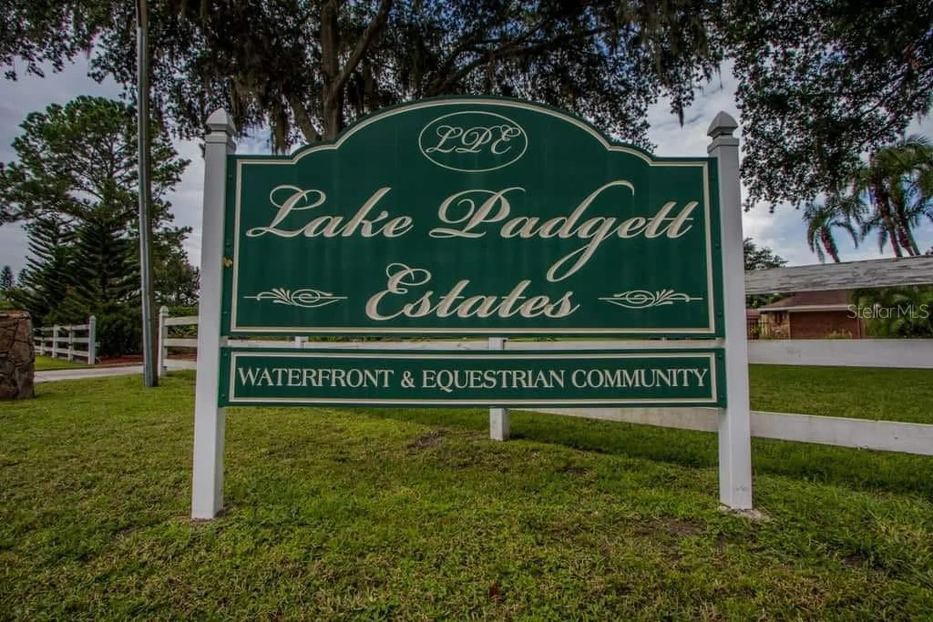 3210 Silkwood Loop Land O Lakes FL 34639