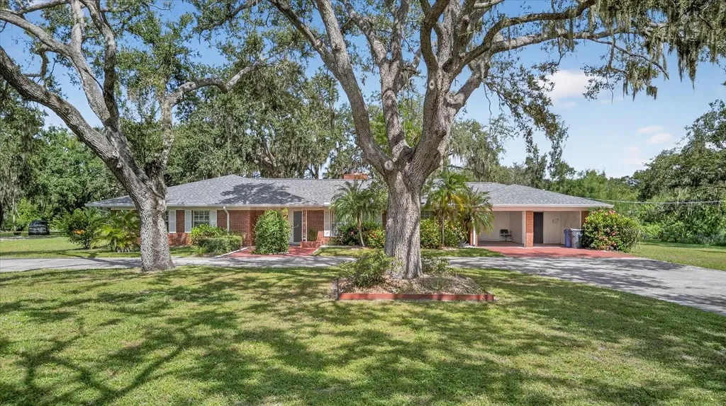 506 3rd Avenue SE Ruskin FL 33570