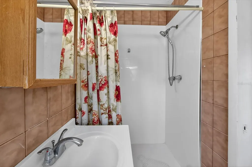 506 3rd Avenue SE Ruskin FL 33570