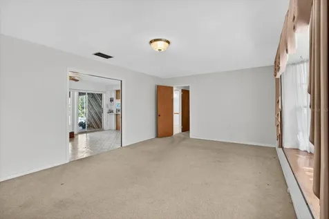 506 3rd Avenue SE Ruskin FL 33570