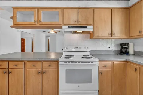 506 3rd Avenue SE Ruskin FL 33570