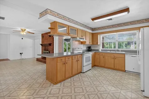 506 3rd Avenue SE Ruskin FL 33570