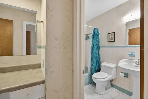 506 3rd Avenue SE Ruskin FL 33570