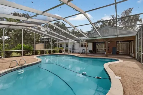 506 3rd Avenue SE Ruskin FL 33570