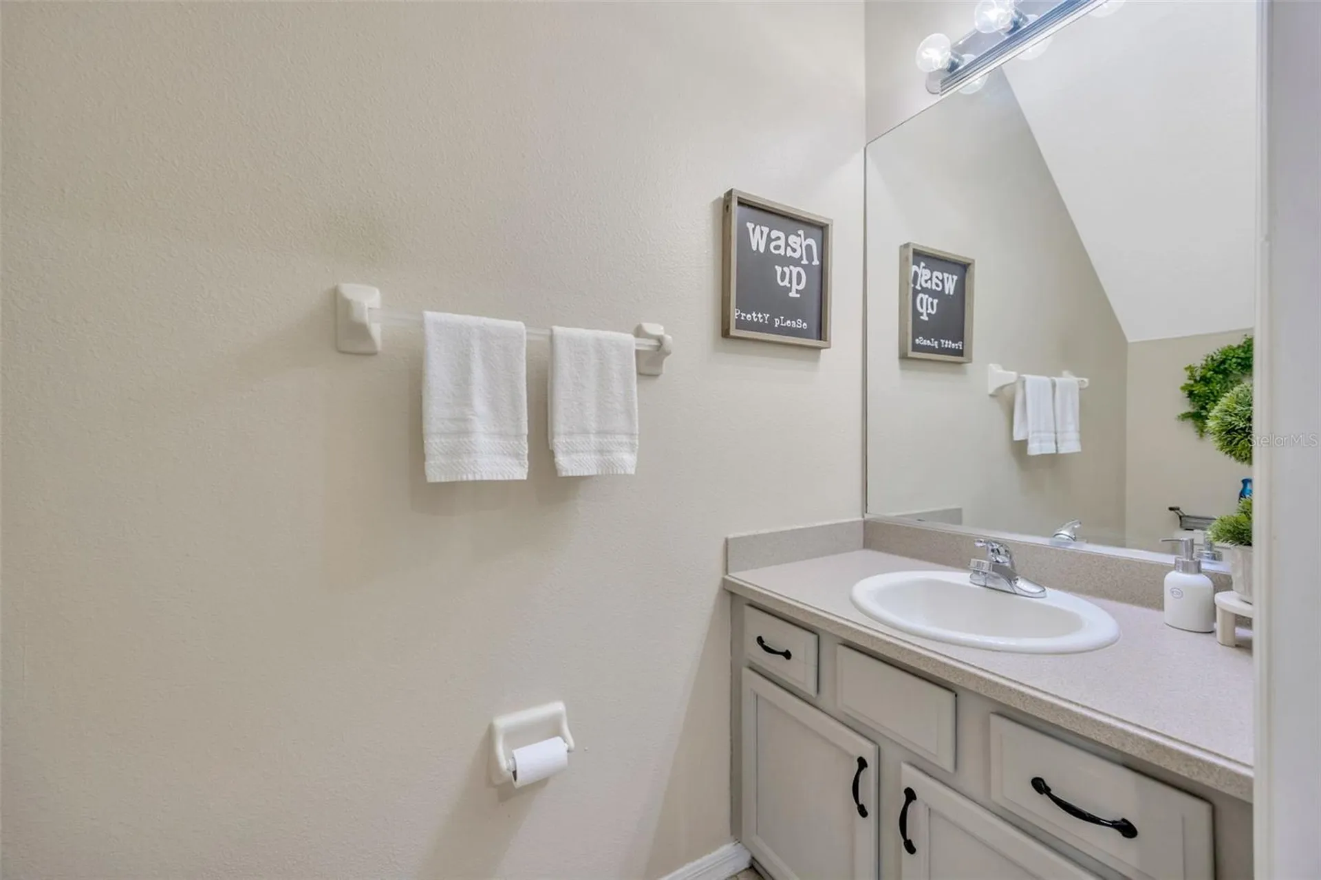 1685 W Spring Meadow Loop Lecanto FL 34461