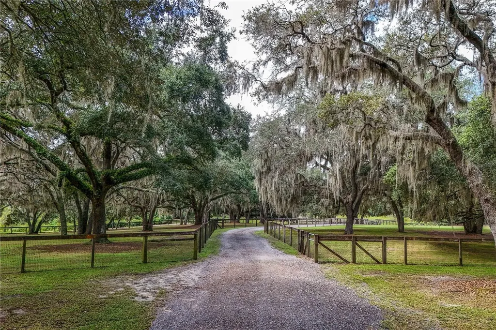 41812 Catbrier Lane Umatilla FL 32784