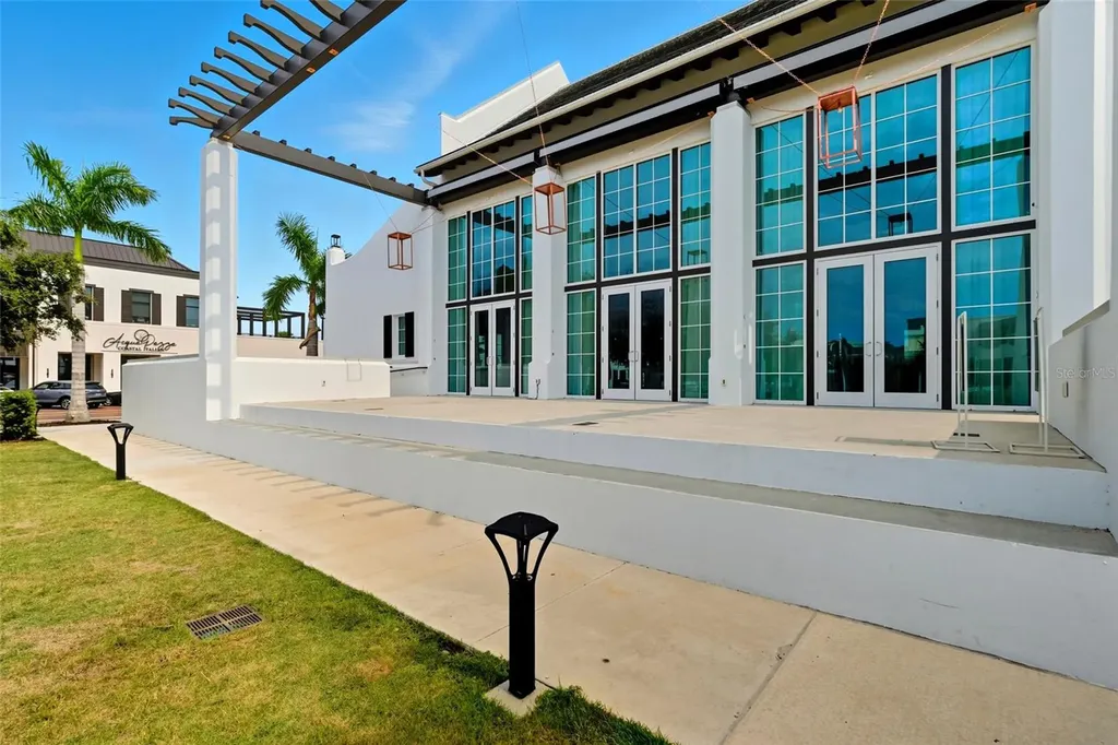 344 S Moon Drive Venice FL 34292