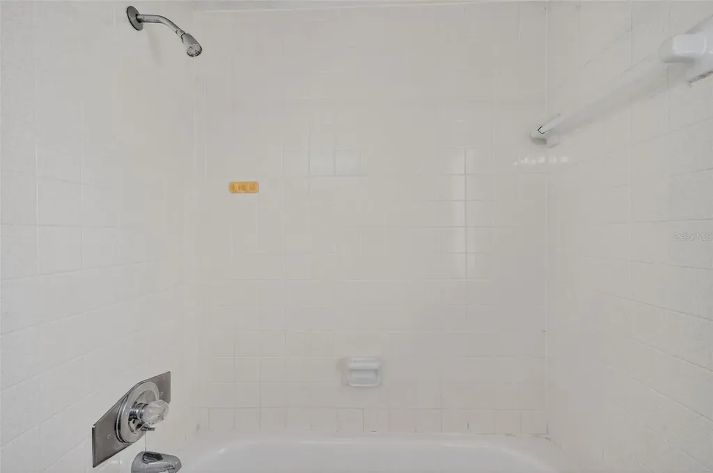 1127 King Arthur Court Dunedin FL 34698